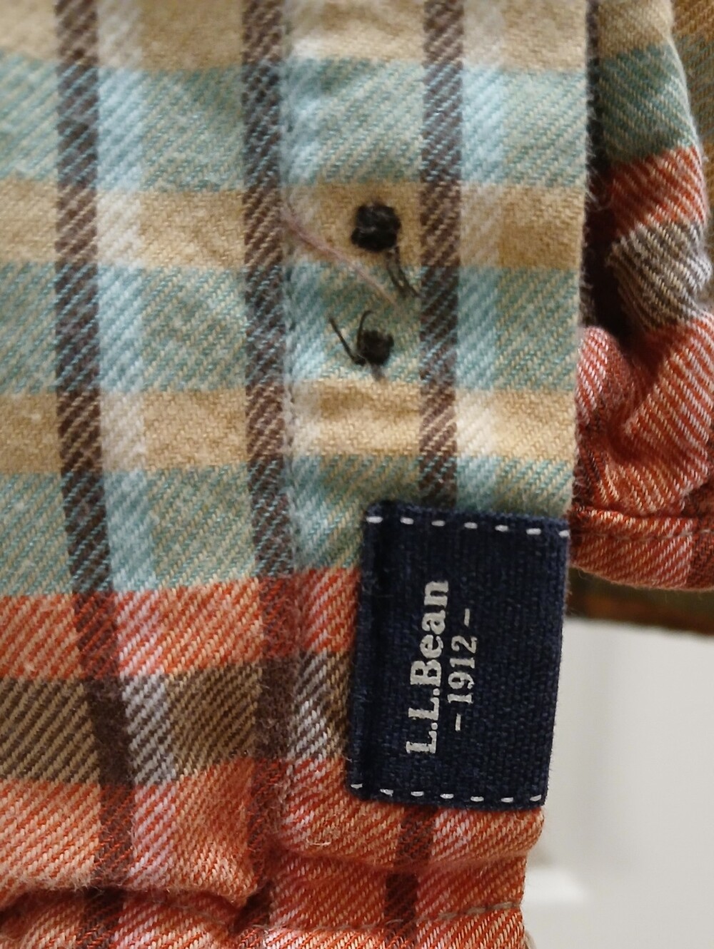 Men's L.L. Bean Plsid Button Down Long Sleeve Orange & Blue Shirt - Picture 6 of 15